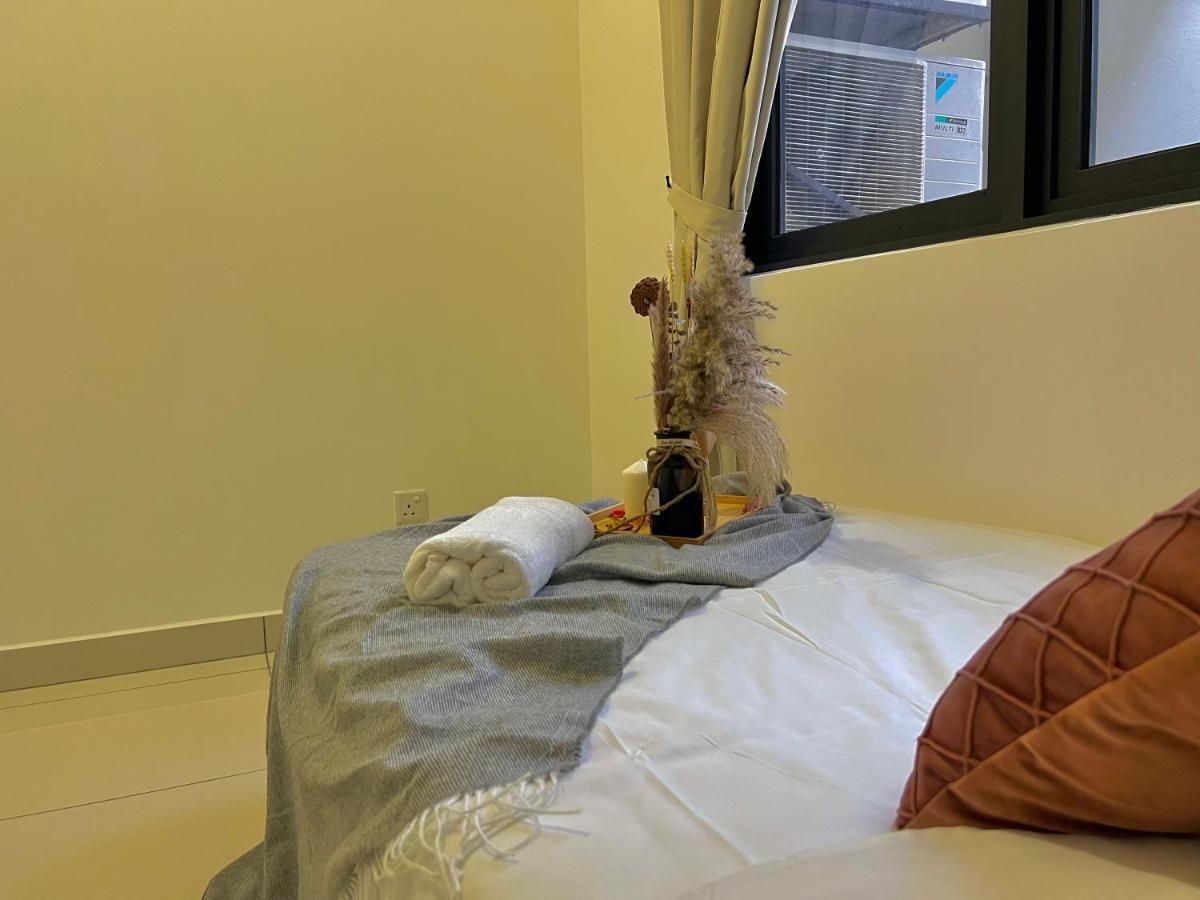 Pangsapuri Sunway Velocity Mrt Lrt Premium Family Kuala Lumpur