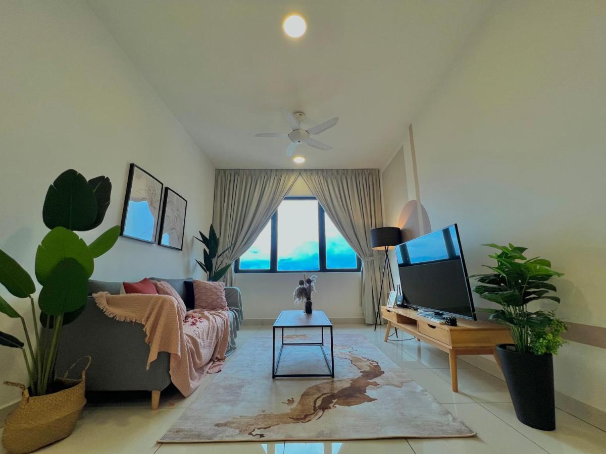 Sunway Velocity Mrt Lrt Premium Family Pangsapuri *