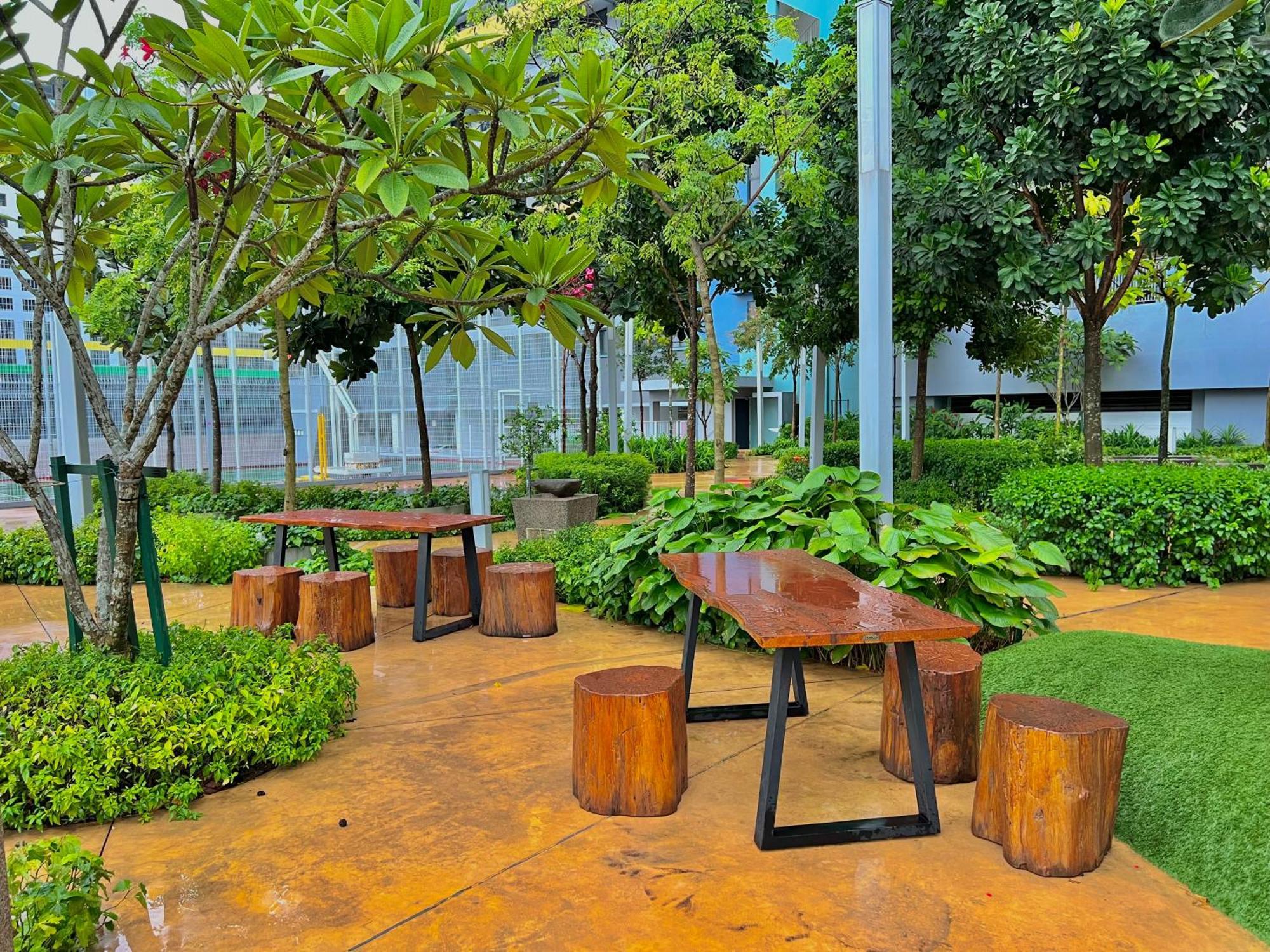 Sunway Velocity Mrt Lrt Premium Family Appartement *