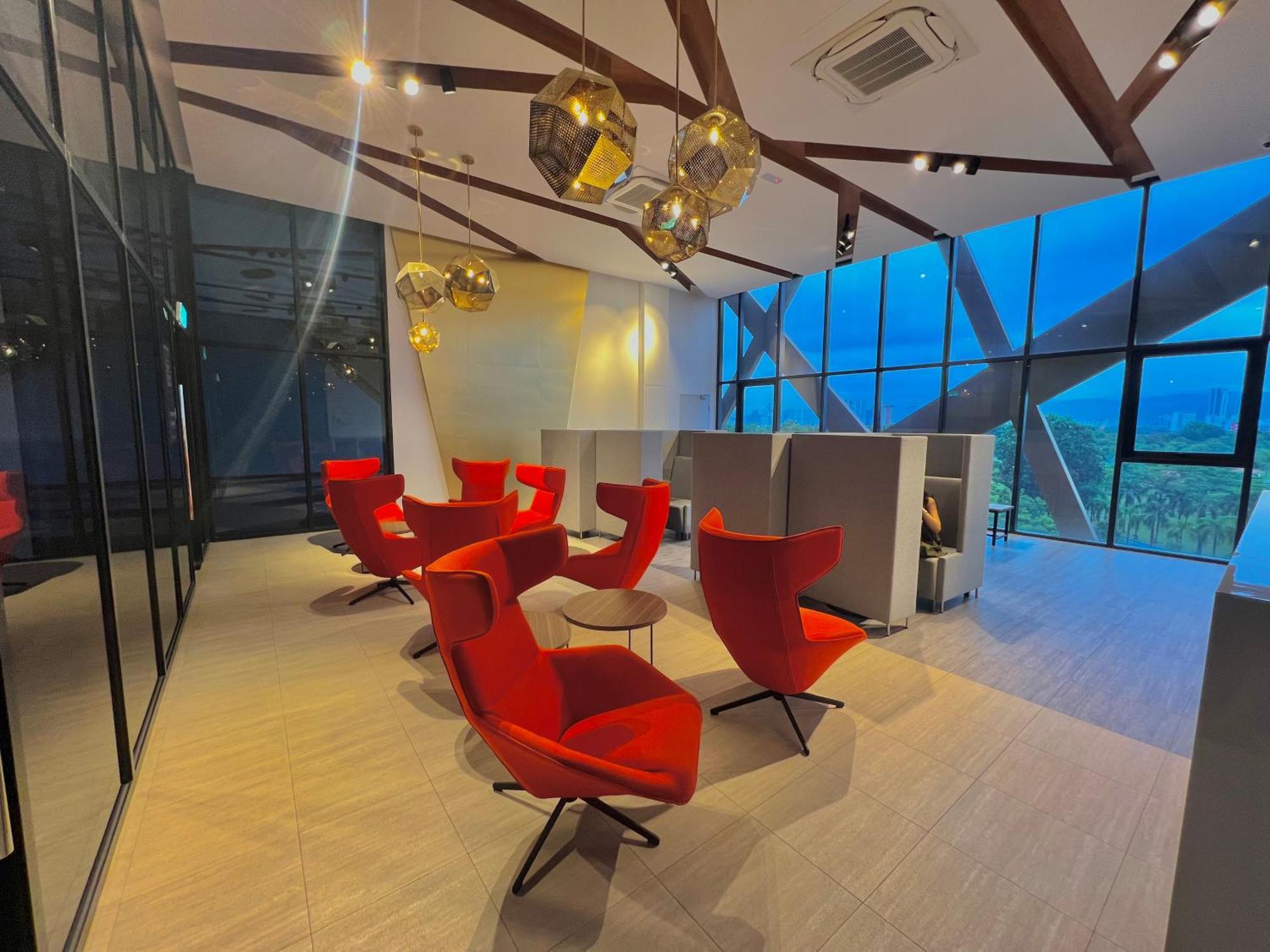 Sunway Velocity Mrt Lrt Premium Family Pangsapuri Kuala Lumpur