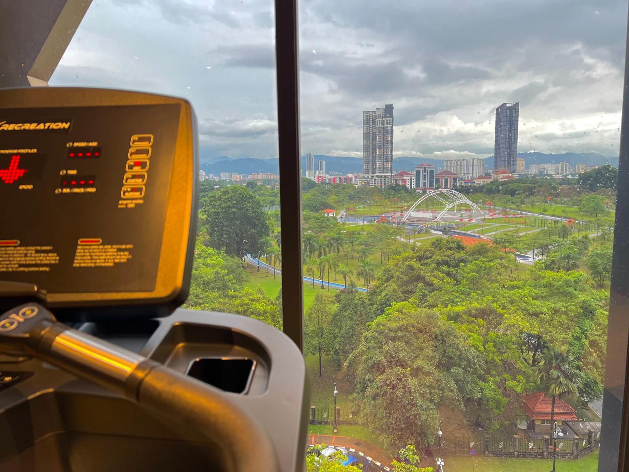 Sunway Velocity Mrt Lrt Premium Family