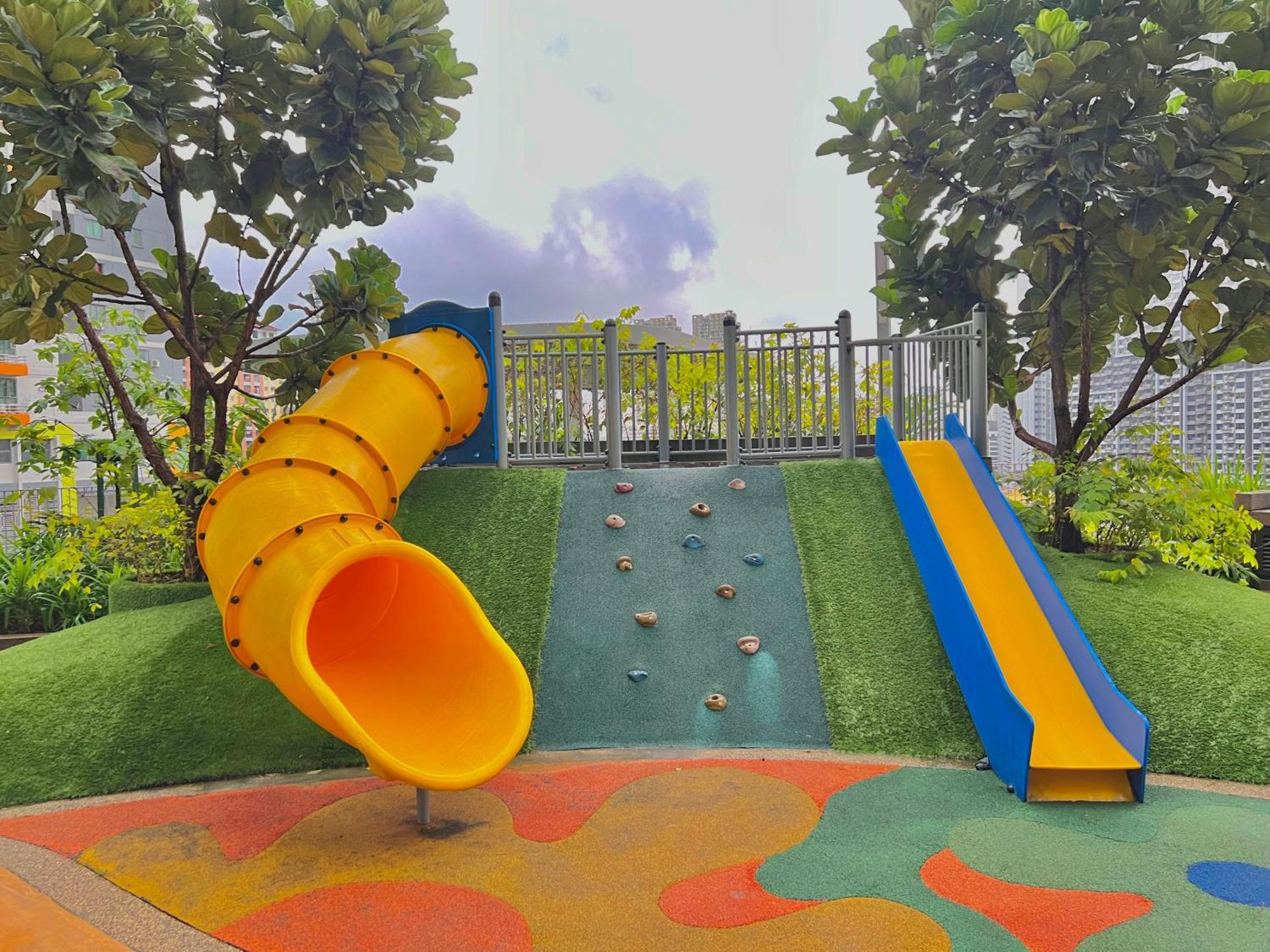 Sunway Velocity Mrt Lrt Premium Family *